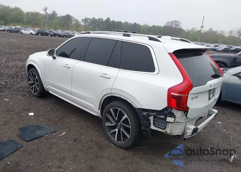 2018 Volvo Xc90 T6 Momentum z USA, uszkodzony, nr VIN YV4A22PK9J1365061